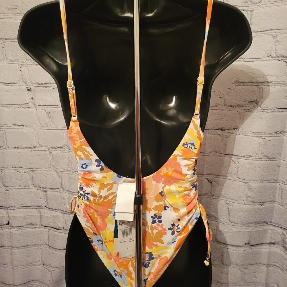 Roxy Juniors' Printed Beach Classics Ruched-Side One-Piece Swimsuit - Picture 3 of 3